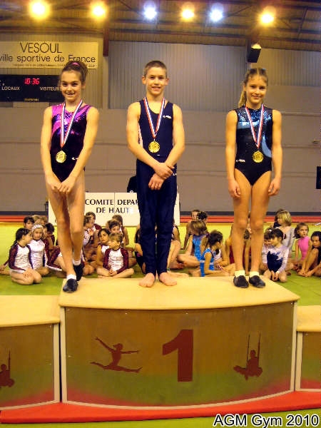 AGM Gym tripl de champions Elisa Chambre, Marvin Tresse, Yuliya Novyk